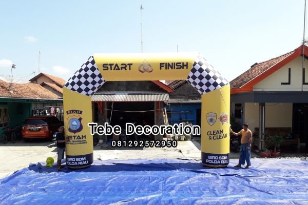 balon gates 1